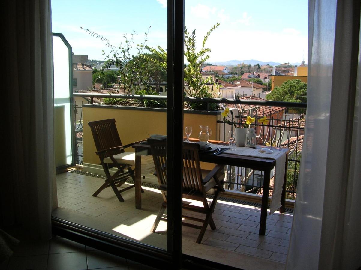 Residence Dory Riccione Esterno foto