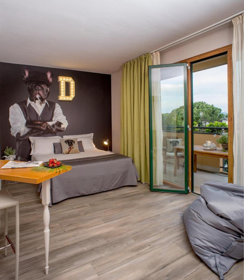 Residence Dory Riccione Esterno foto